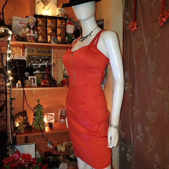 Versace Dresses & Skirts - ❤ Flawless VINTAGE VERSACE' ❤  Silky Red Dress❤